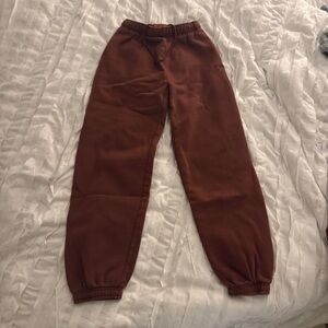 Aritzia Maroon Sweatpants